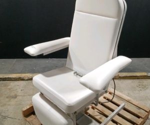 POWER EXAM CHAIR