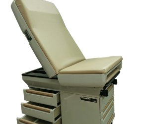 MESA DE EXAMINACION MODELO: MIDMARK 404